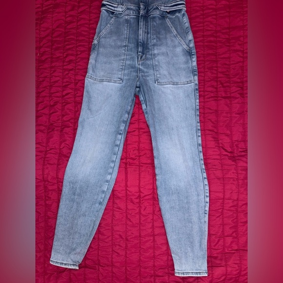 Good American Fit For Success Short Sleeve Point Size 2 - Picture 5 of 8